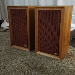 Soundcraftsman Lancer SC-6 Speakers 