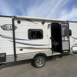 2016 Forest River Viking 17FQ