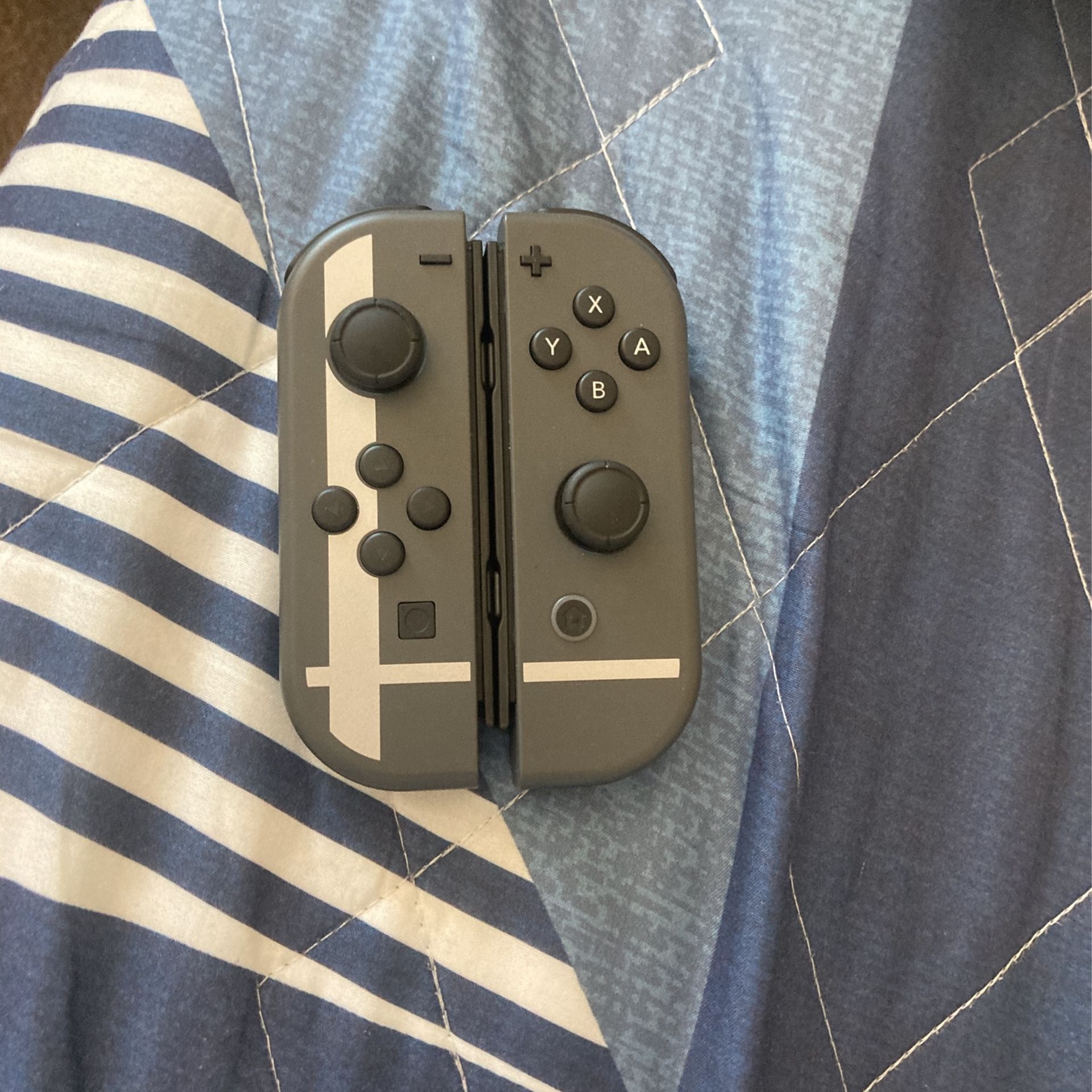 Joycons And Pro Controller