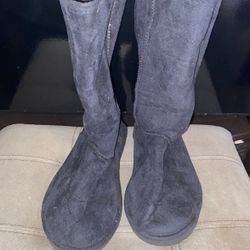 Woman’s Winter Snow Boots