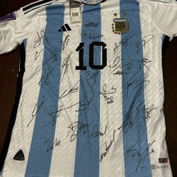 Official 2022 World Cup Messi Jersey Signed By Team