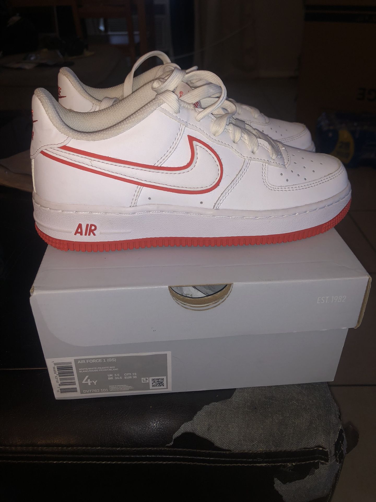 Air Force 1 White Orange Size 4y