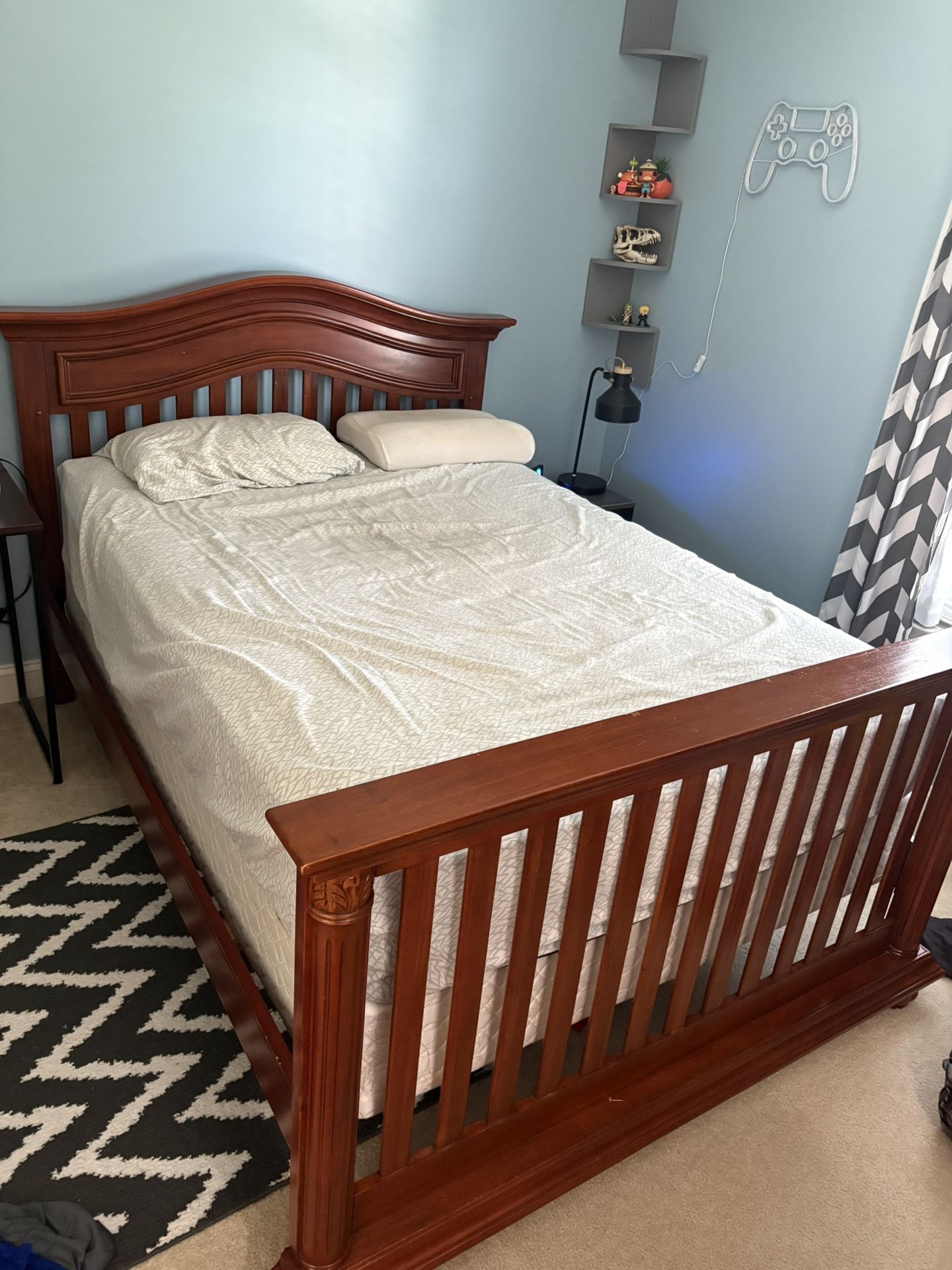 Full Bedroom Set-convertible crib
