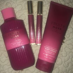 Bath & Body Works Fruity Musk Set