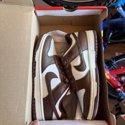 Nike Dunk Low Mocha Cacao Wow Size 7.5w (6y)