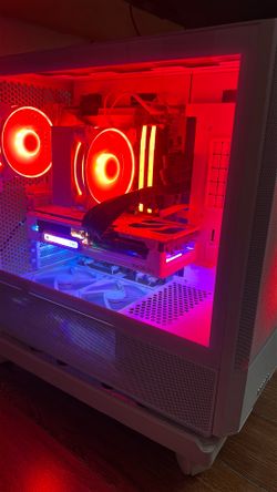 White High-End Gaming PC | Ryzen 7 7700X | RX 9070 XT | 32GB DDR5 | 1TB NVMe | Micro Center Built
