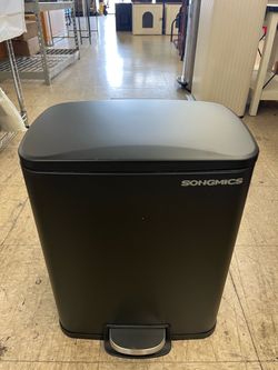 SONGMICS 5.2-Gallon (20L) Trash Can Stainless Steel Step Trash Bin w/ Pedal - Black
