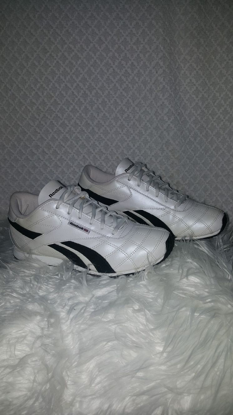 Reebok, size 8