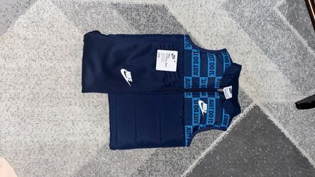 Nike Sweats + Vest.  Size: (24 M)