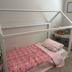 Floor Bed