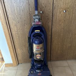 Bissell Lift Off Multi Cyclonic Pet Carpet Cleaner & Vacuum 
