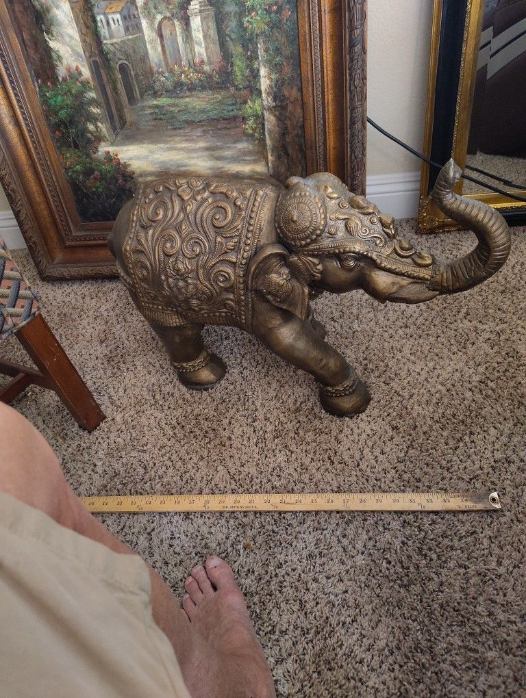 Elephant