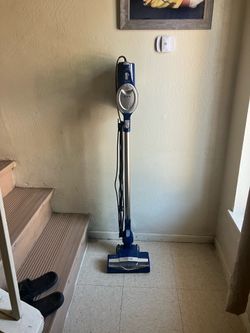 Electric Shark Rocket vacuum