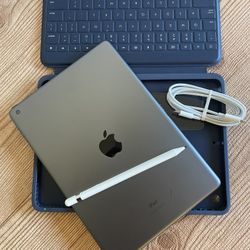 Apple iPad 7th Generation 128GB With Logitech Keyboard and Pencil 