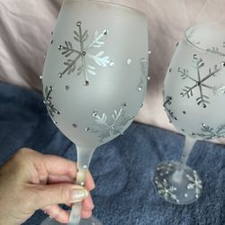 Christmas wine glass