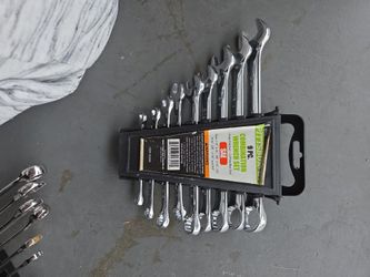 Nine Piece Combination Wrench Set SAE