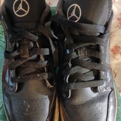 Nike Air JORDAN SIZE 7 women's Shoes