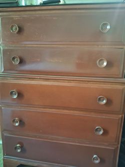 Dresser