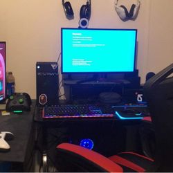 Elite Gaming Setup Need Gone ASAP Will Sell Individual Items First Come First Serve 