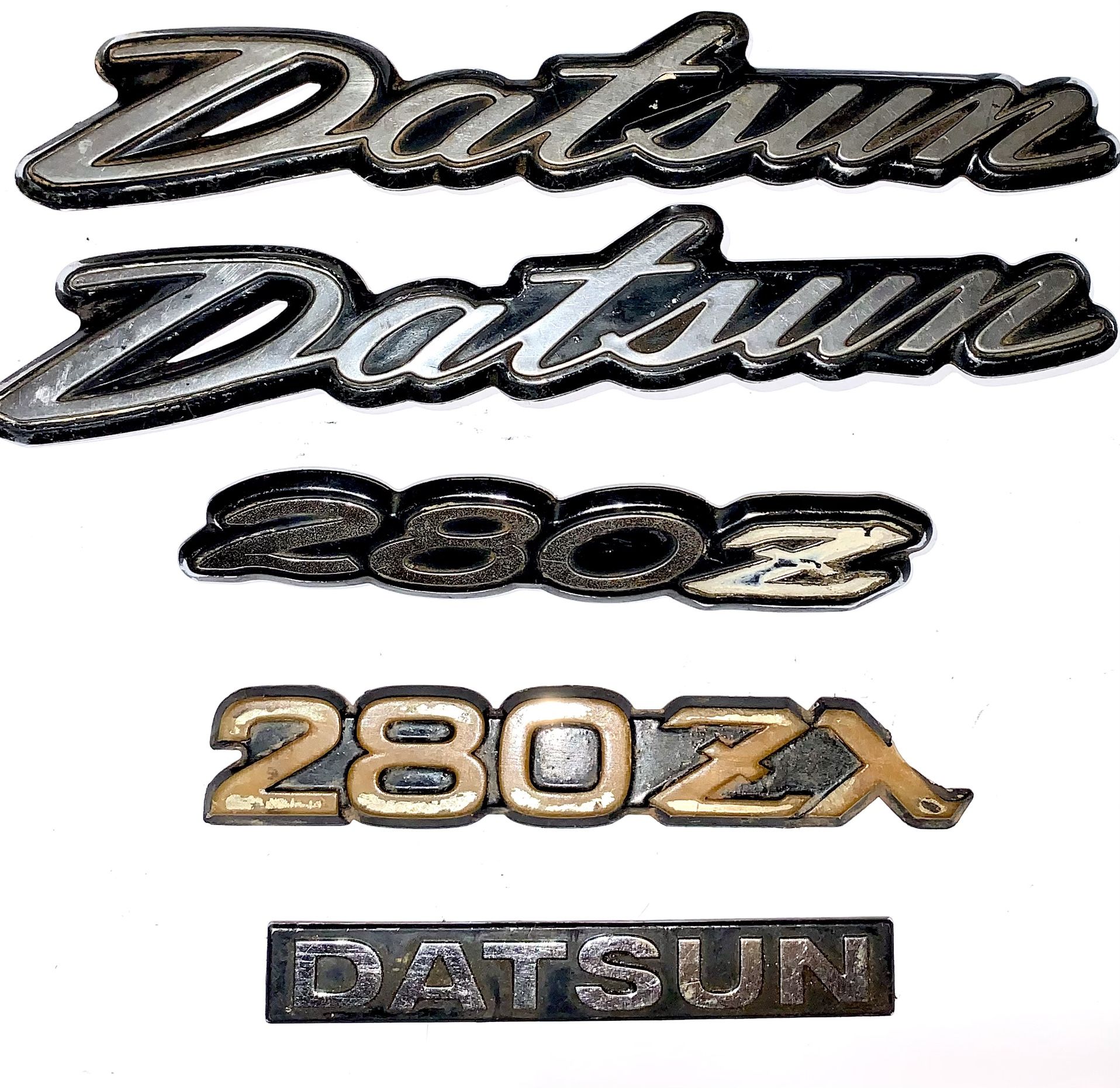 Vintage Datsun Emblems 