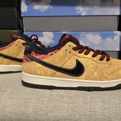 Nike SB Dunk Cinem