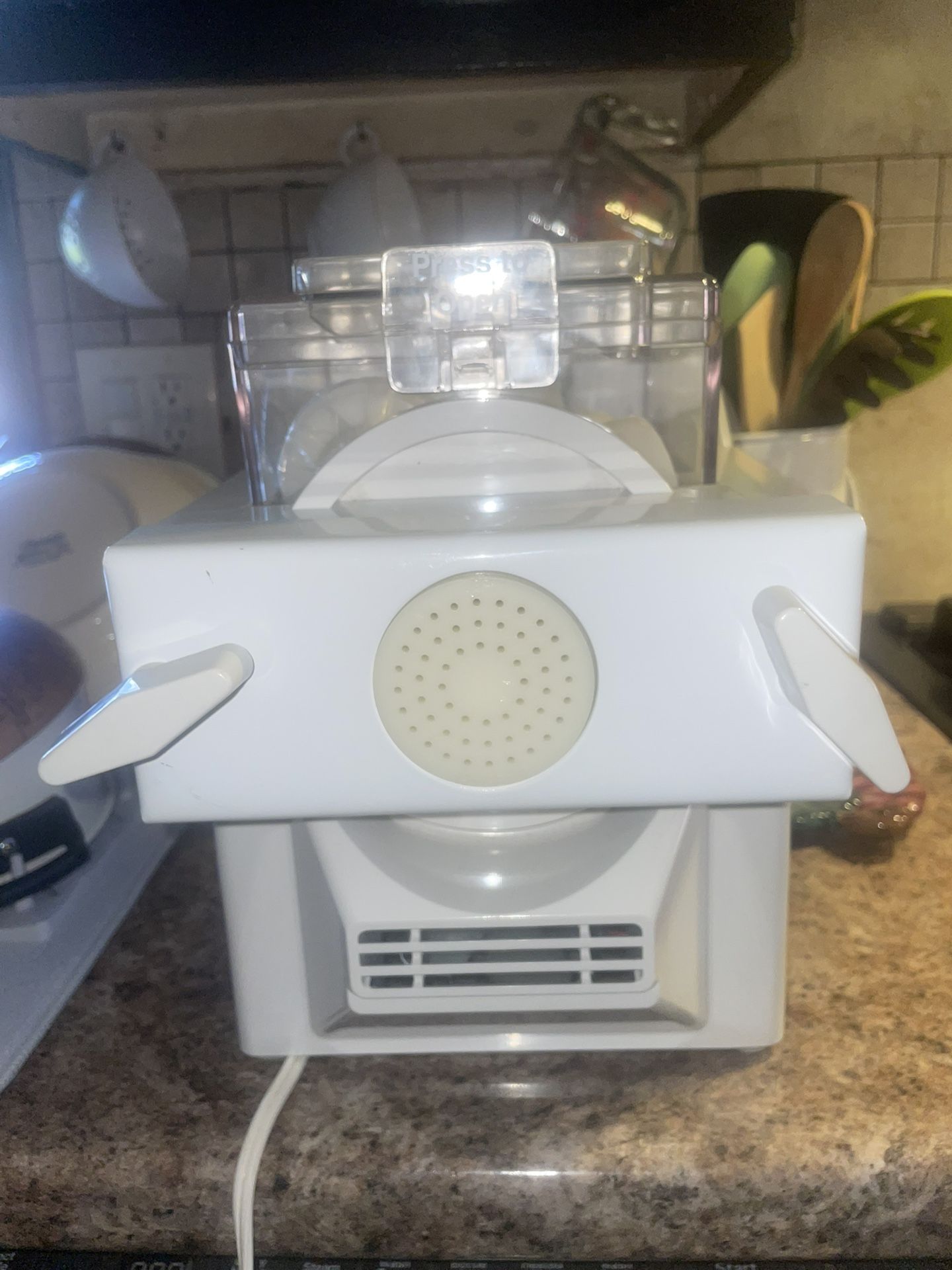 Electric Pasta Machine X2000 Express