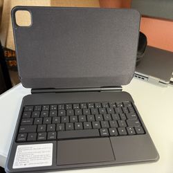 iPad Pro 11 Keyboard Case