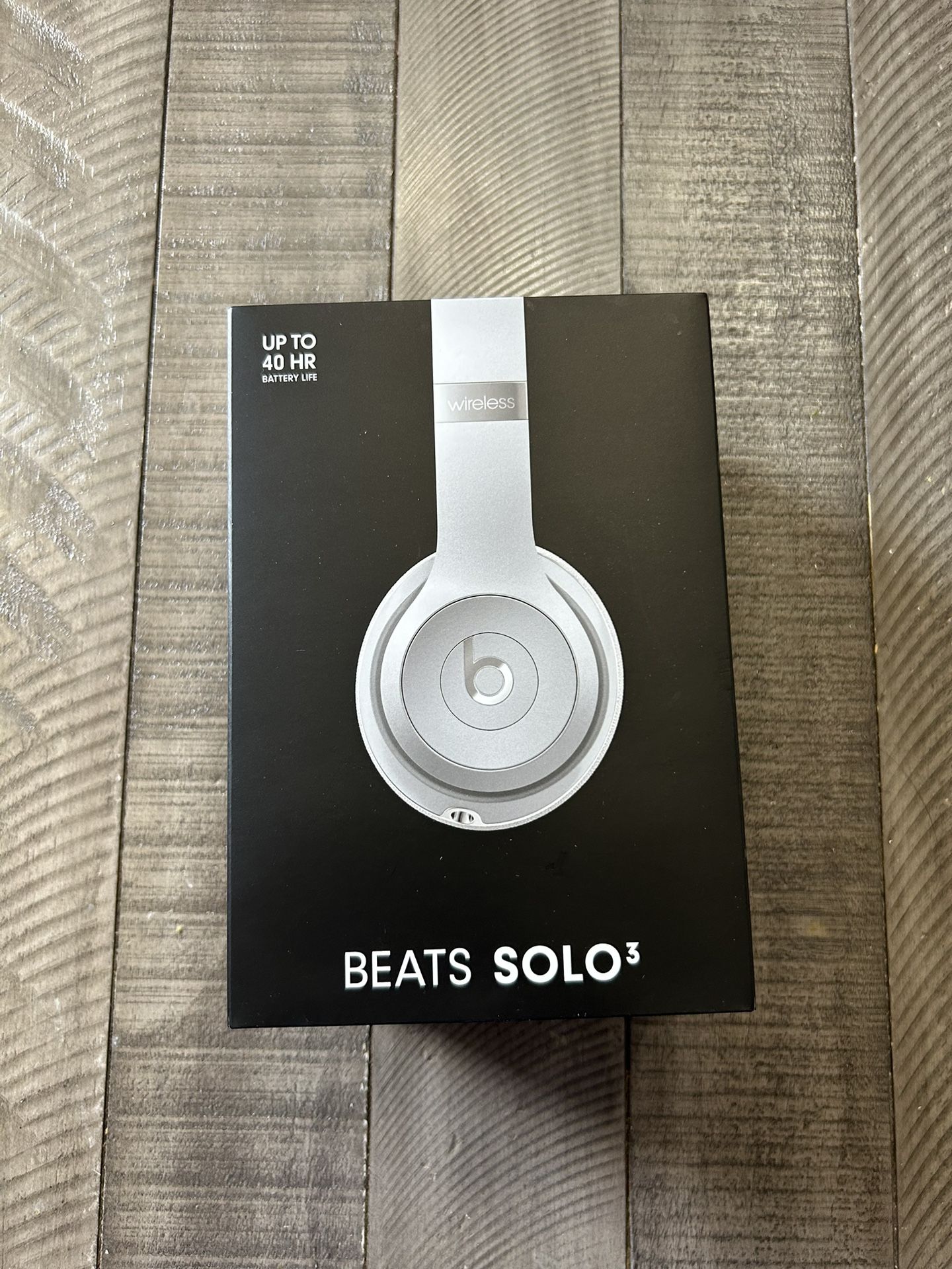Beats Solo 3, Used For 3 Months Only - White/silver