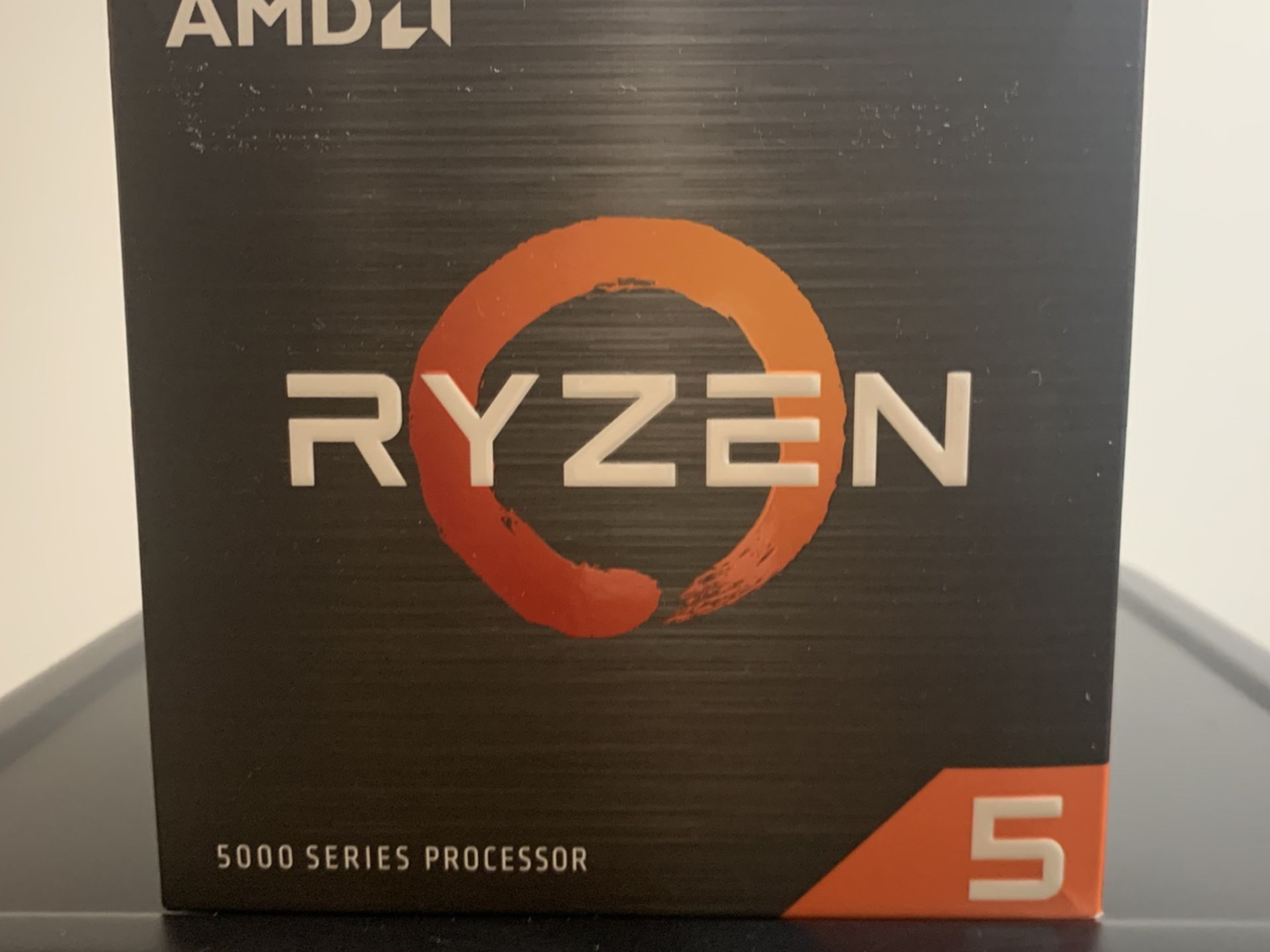 AMD Ryzen 5 5600X Desktop Processor (4.6GHz, 6 Cores, Socket AM4) with Wraith Cooler