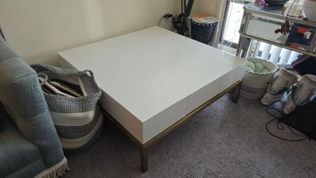 Coffee table 40" x 40" x 15"(height)
