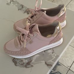 New Michael Kors