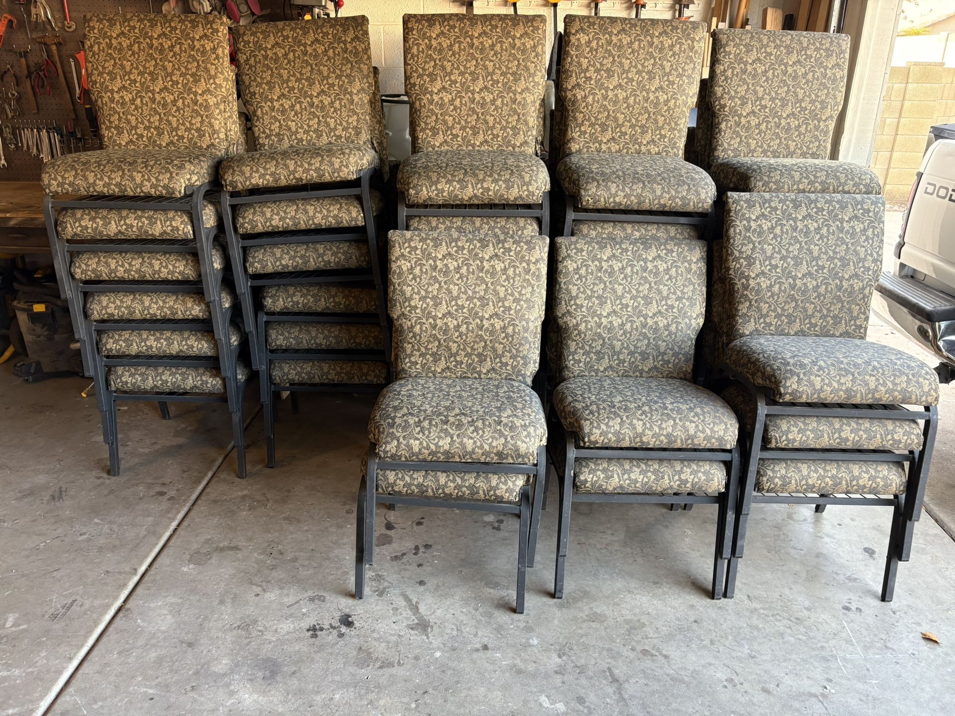 Event Chairs 