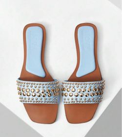Women’s shoes