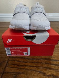 Nike Air Max 270 Extreme Kids Size 1Y