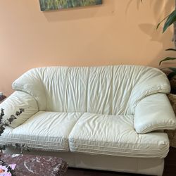 Italian Leather 2 Armchairs  And Loveseat