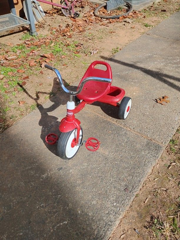 Tricycle Radio Flyer