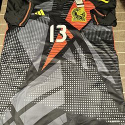 G.ochoa 13 Goalkeeper Jersey Mexico