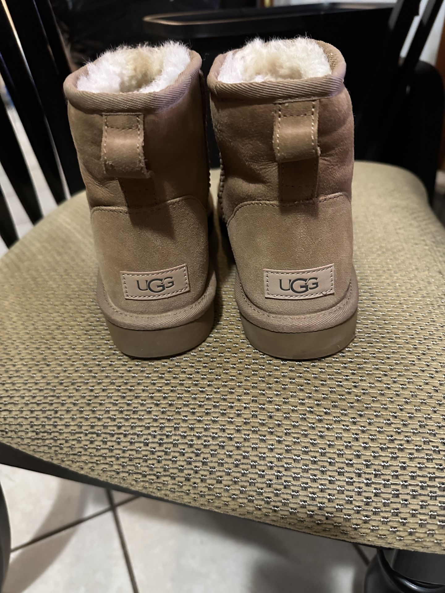  Chestnut Classic Mini UGGs Size 9