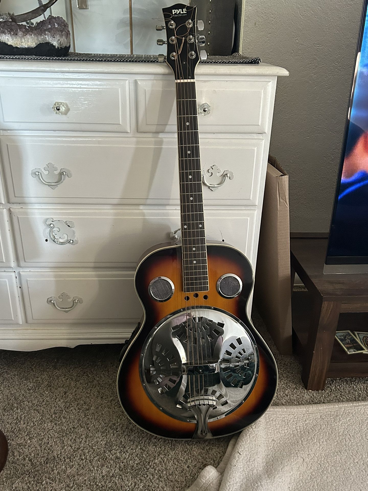 Pyle Guitar