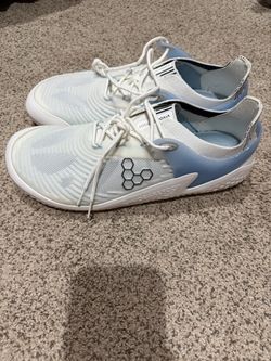 VivoBarefoot Motus Strength II