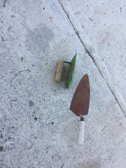 Brick trowel n hand edger