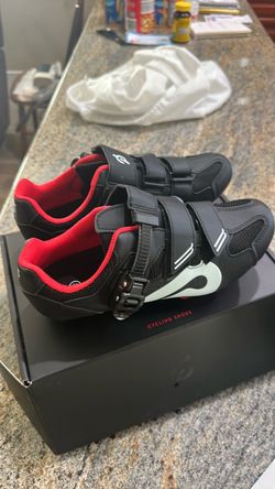 Peloton Clip in Shoes - Woman Size 8-8.5 - Men Size 6-6.5