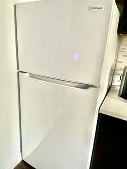 Refrigerator for Sale
