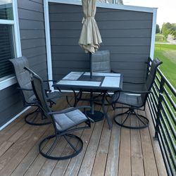Outdoor Chair and Table Set