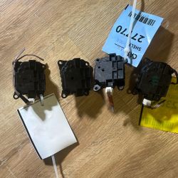 Infiniti AC Blender Door Actuator (air Mix Actuator)