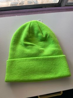 Billie Eilish neon green beanie