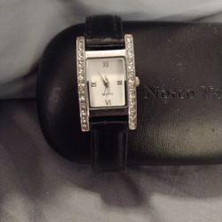 Quartz Ladies Watch