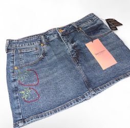 Juicy denim skirt