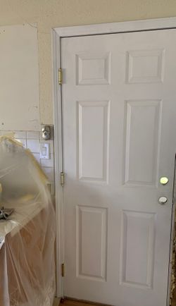 Door & jamb 32’