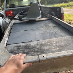 Jon Boat Brand New Battery And Motor Wanna Trade